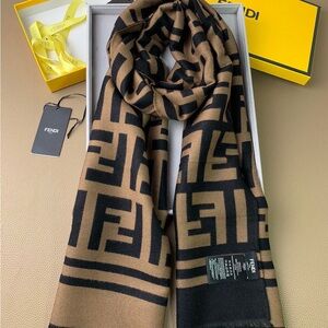 Fendi Black and Brown Scarf